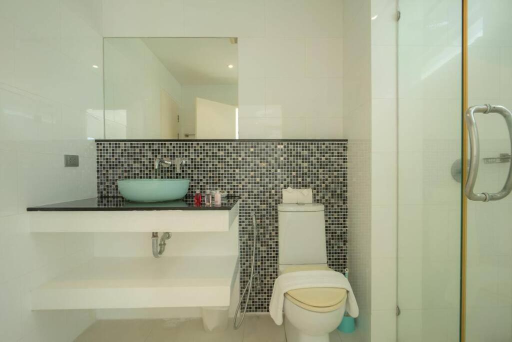 Villa Seaview Overlooking Karon Beach Spa3 Phuket